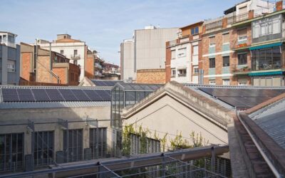 Estrenem dues noves instal·lacions fotovoltaiques i busquem 100 noves sòcies per compartir l’energia que produïm